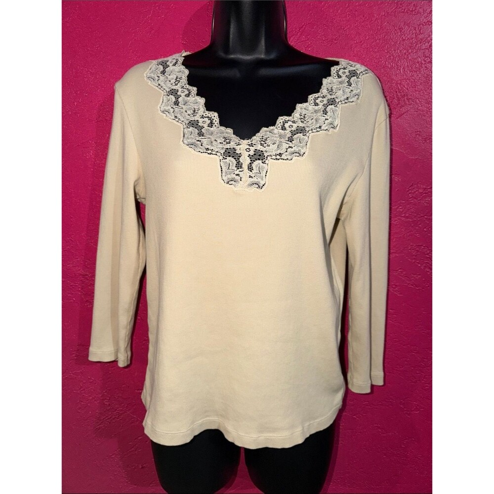 Ralph Lauren Cream 3/4 Sleeve 100% cotton ribbed Top with Lace Trim. Sz L.